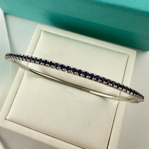 Tiffany & Co. 18k Blue Sapphire Metro Hinged Bangle White Gold